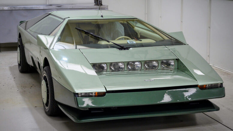 1980 Aston Martin Bulldog tenterà di rompere 200 MPH