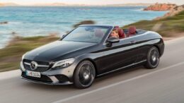 Mercedes rifinirà le offerte coupé e cabriolet a causa dell'espansione dei veicoli elettrici